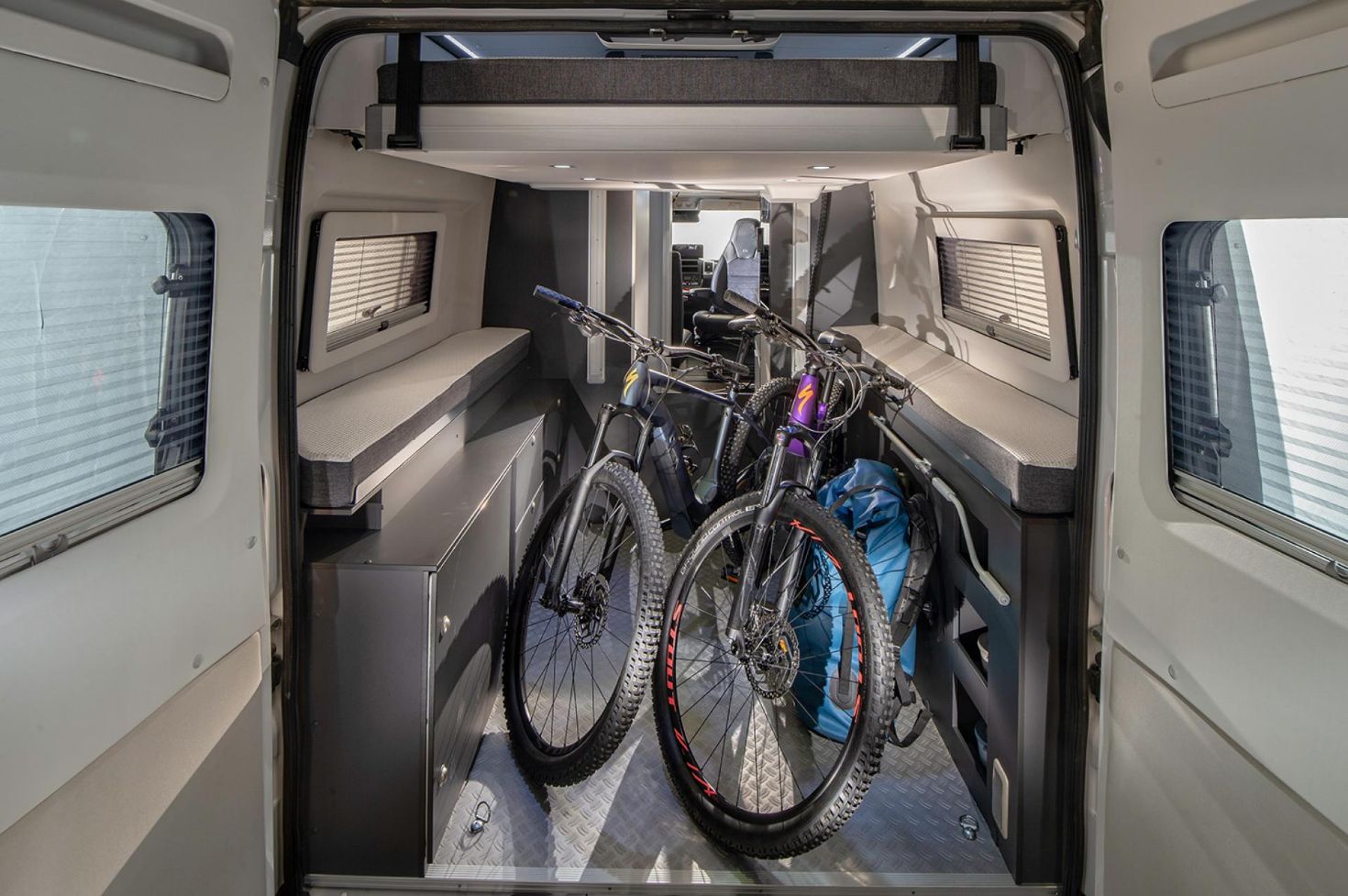 Adria Twin 640 SGX Supreme | Il VAN furgonato full optionals e di design